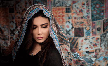 Les 5 Incontournables de la Mode Printemps 2024